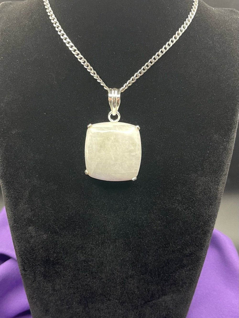 NWOT .925 SS cushion-cut moonstone statement pendant. 15.67 g… 27 mm stone